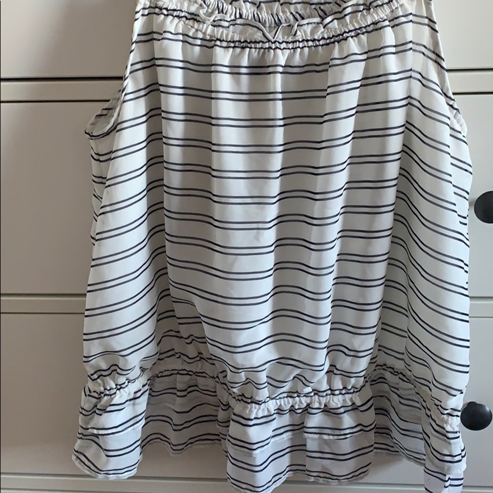 NWOT Banana Republic Top - Picture 2 of 6